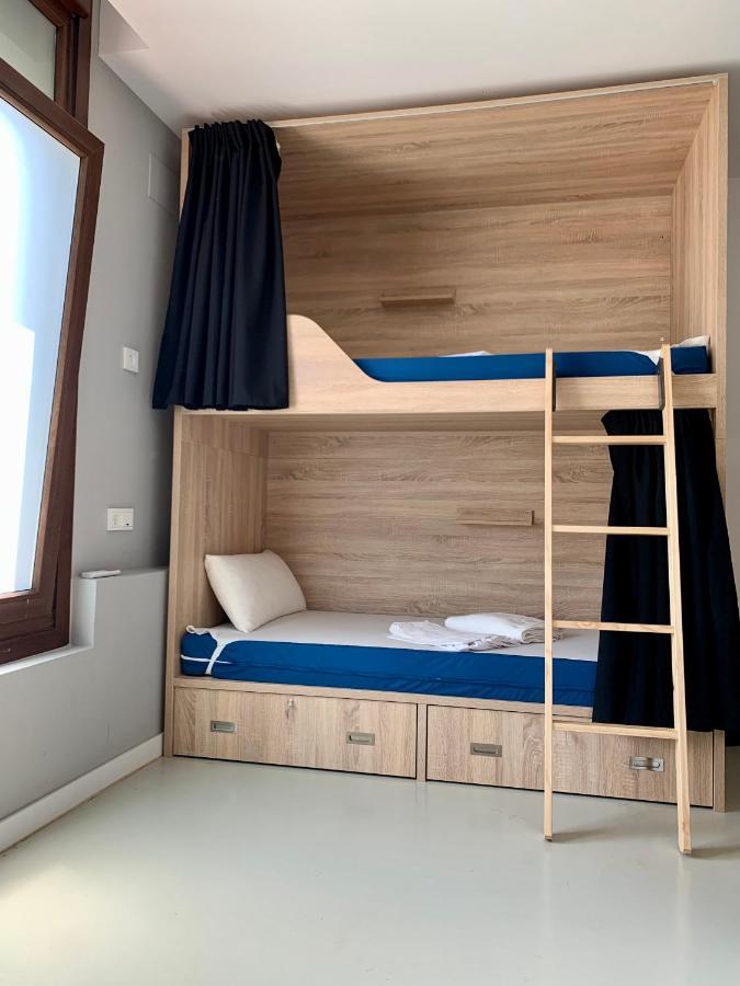 Albergue Gbc Caldas Caldas De Reis Ngoại thất bức ảnh